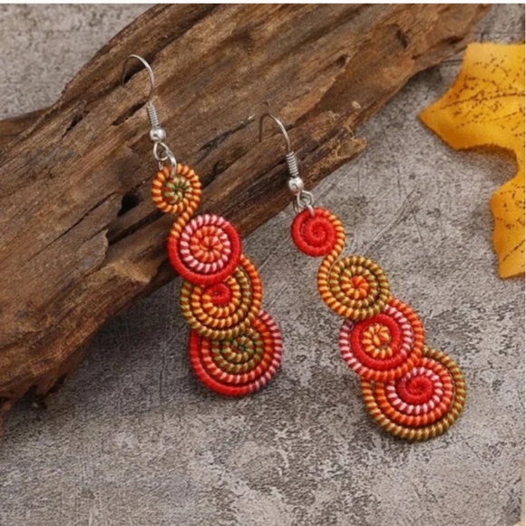 ✨ FREE Spiral Boho Peasant Hipster Hippie Art Deco Farm Chic Hip Vaca Earrings - Picture 4 of 4